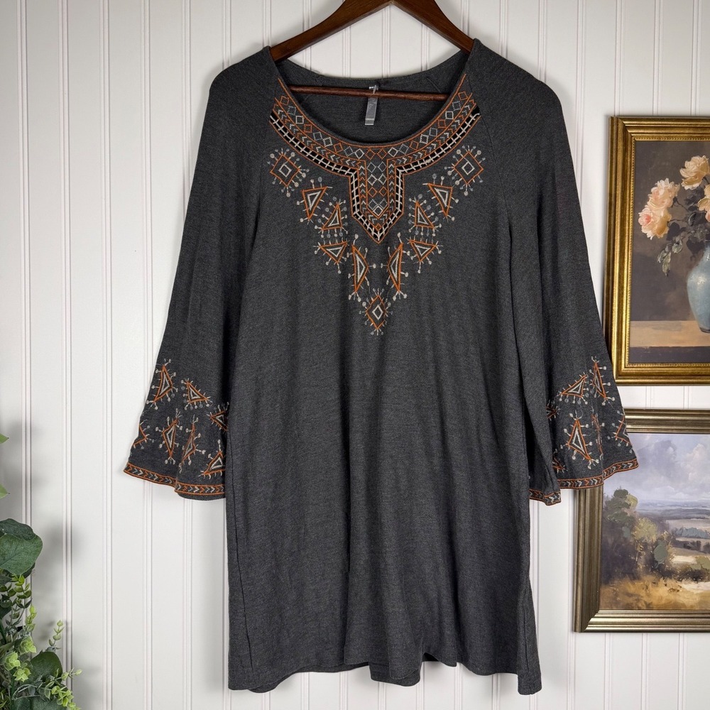 Monoreno Charcoal Gray Embroidered Bell Sleeve Boho Tunic Top Large
